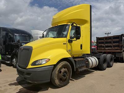 International RH Day Cab Truck - A26 430HP, 12 Speed Endurant Amt