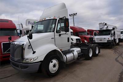 International TranStar 8600 Day Cab Truck - MF-13 400HP, 10 Speed Manual