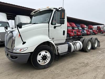 International TranStar 8600 Day Cab Truck - N13 410HP, 10 Speed Ultrashift Amt