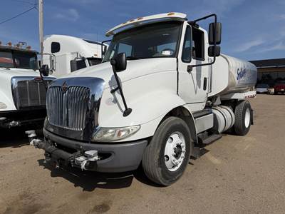 International TranStar 8600 Single Axle Day Cab Truck - 365HP, Automatic