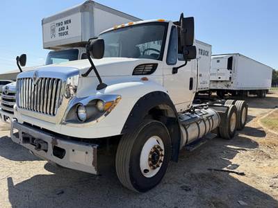 International WorkStar 7600 Day Cab Truck - N13 430HP, Automatic