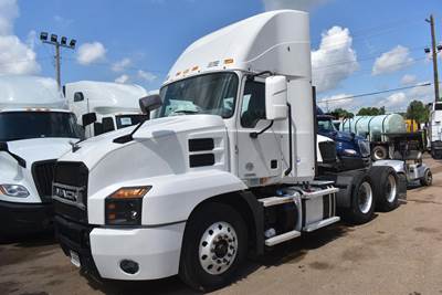 Mack Anthem 64T Day Cab Truck - MP7 395HP, 12 Speed M Drive Amt