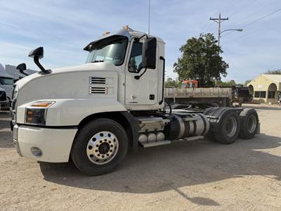 Mack Anthem 64T Day Cab Truck - MP7 425HP, 12 Speed M Drive Amt