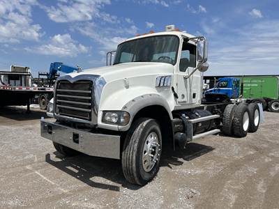 Mack Granite GU713 Day Cab Truck - MP7 395HP, 10 Speed Manual