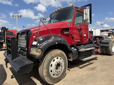 Mack Granite GU713 Day Cab Truck - MP8 445HP, 13 Speed Manual