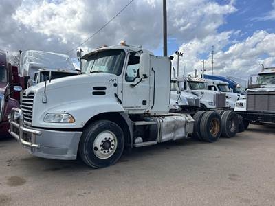 Mack Pinnacle CXU613 Day Cab Truck - MP8 445HP, 10 Speed Manual