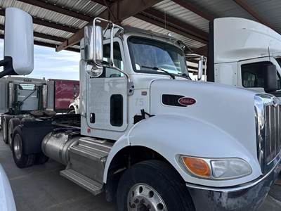Peterbilt 337 Single Axle Day Cab Truck - Paccar 300HP, Automatic
