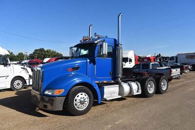 Peterbilt 386 Day Cab Truck - Cummins 450HP, 10 Speed Manual