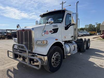 Peterbilt 567 Day Cab Truck - Paccar 455HP, Amt