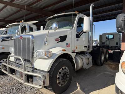 Peterbilt 567 Day Cab Truck - Paccar 455HP, Amt