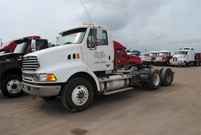 Sterling A9500 Day Cab Truck - Mercedes 450HP