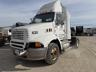 Sterling A9500 Single Axle Day Cab Truck - Detroit 430HP, 7 Speed Manual
