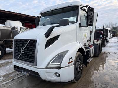Volvo VNR64T300 Day Cab Truck - D11 425HP, 12 Speed I Shift Amt