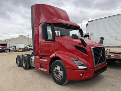 Volvo VNR64T300 Day Cab Truck - D13 405HP, 12 Speed I Shift Amt
