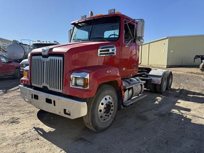 Western Star 4700 Day Cab Truck - Detroit 450HP, 10 Speed Manual
