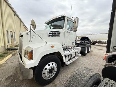 Western Star 4700 Day Cab Truck - Detroit 450HP, 10 Speed Smart Advantage Amt