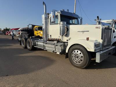 Western Star 4900EX Day Cab Truck - Detroit 450HP, 10 Speed Manual