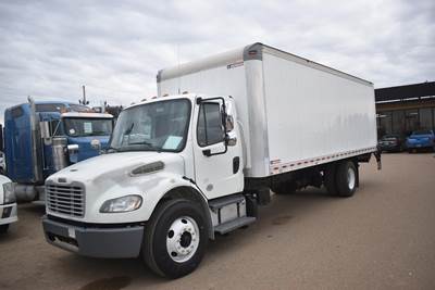 Freightliner M2 106 Box Truck - 240HP, Automatic