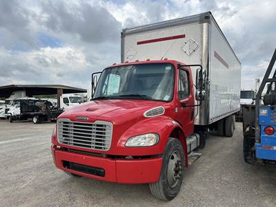 Freightliner M2 106 28 ft Box Truck - 240HP, 6 Speed Amt, Roll up Door, Liftgate