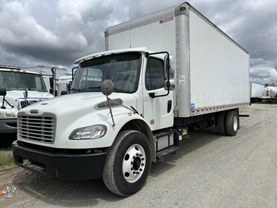Freightliner M2 106 24 ft Box Truck - 240HP, Automatic, Roll up Door