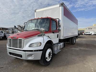 Freightliner M2 106 26 ft Box Truck - 220HP, Automatic, Roll up Door, Liftgate
