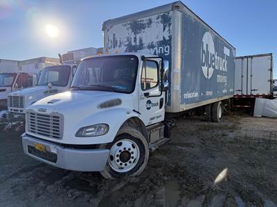 Freightliner M2 106 26 ft Box Truck - 260HP, Automatic, Roll up Door, Liftgate