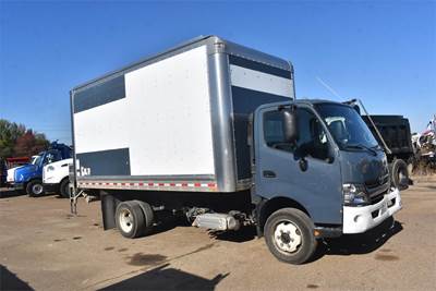 Hino 195 16 ft Box Truck - 210HP, Automatic, Roll up Door