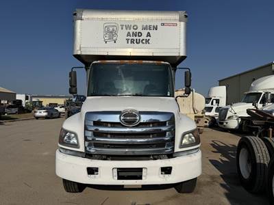 Hino 268 26 ft Box Truck - 240HP, Automatic, Swing Door
