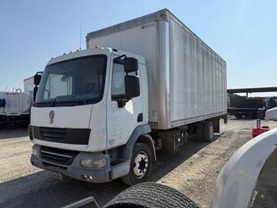 Kenworth K270 24 ft Box Truck - 260HP, Automatic, Roll up Door, Liftgate