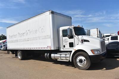 Kenworth T370 26 ft Box Truck - 250HP, Automatic, Roll up Door, Liftgate
