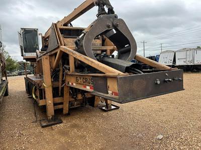 EZ CRUSHER B Demolition Equipment