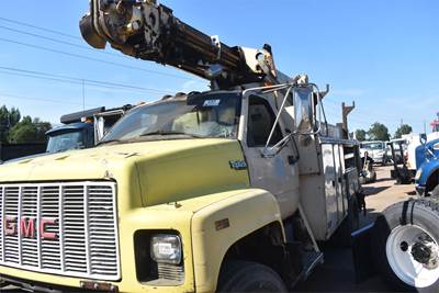 GMC TopKick C7500 Single Axle Digger Derrick Truck