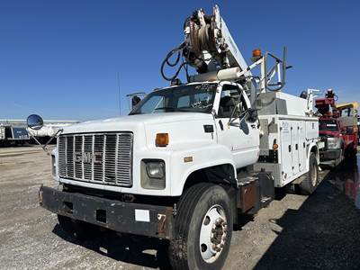 GMC TopKick C7500 Single Axle Digger Derrick Truck - Automatic, 2001 TEREX L4040 Digger Derrick