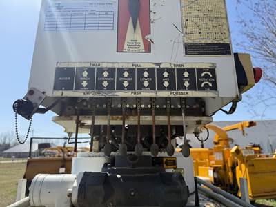 2011 SDP EZ HAULER 5500 Tracked Digger Derrick For Sale | Covington, TN ...