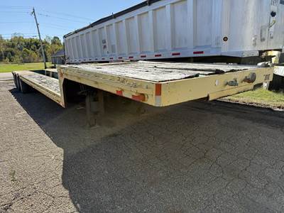Fruehauf 42x96 Tri Axle Steel Double Drop Trailer - Spring