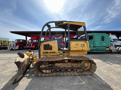John Deere 450J Dozer