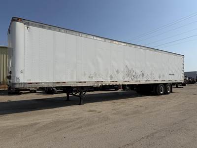 Great Dane 53 ft Dry Van Trailer - Roll up Door, Air Ride, Sliding Axle