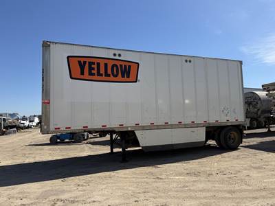 Stoughton 28 ft Dry Van Trailer - Roll up Door, Spring, Single Axle, Fixed Axle
