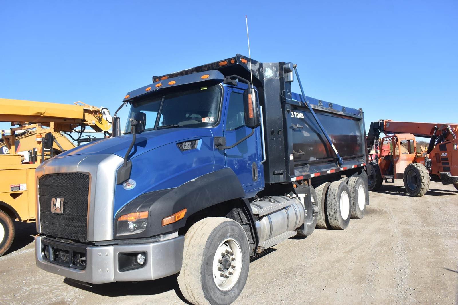 2015 Caterpillar CT660S Tri Axle Dump Truck - CT11 400HP, Automatic, 16 ...