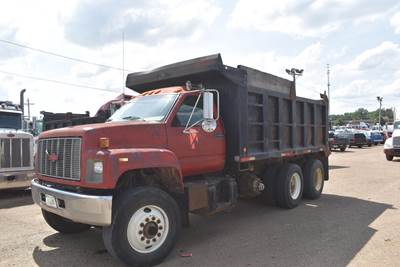 Chevrolet Kodiak C8500 Tri Axle Dump Truck - Caterpillar 220HP, 8Ll Manual, 16' Dump