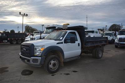Ford F-550 Single Axle Dump Truck - 6.8L TRITON V10, Automatic, 10' Dump