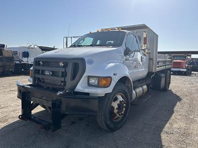 Ford F-750 Single Axle Dump Truck - Cummins 240HP, Automatic