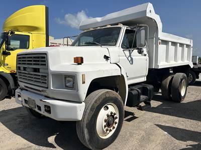 Ford F-800 Single Axle Dump Truck - 240HP, Automatic