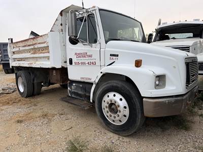 Freightliner FL70 Single Axle Dump Truck - Cummins 250HP, 6 Speed Manual, 10' Dump