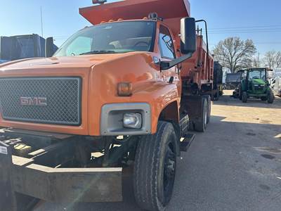 GMC TopKick C8500 Dump Truck - Caterpillar 300HP, Automatic, 15' Dump