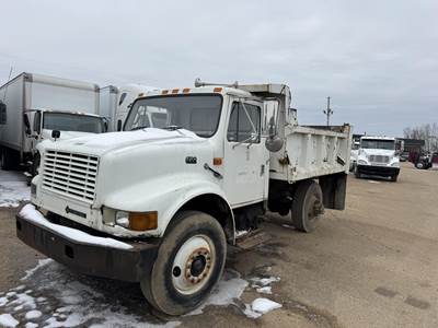 International 4700 Single Axle Dump Truck - T444E 210HP, Automatic, 10' Dump