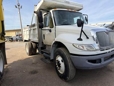 International DuraStar 4300 Single Axle Dump Truck - 260HP, Automatic, 10' Dump