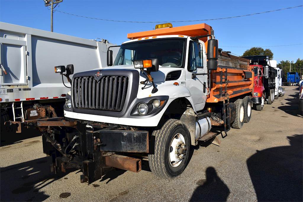 2011 International WorkStar 7500 Dump Truck 350HP, Automatic, 15