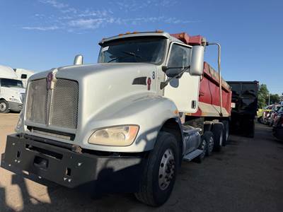 Kenworth T440 Quad Axle Dump Truck - Paccar 350HP, 8Ll Ultrashift Amt, 18' Dump