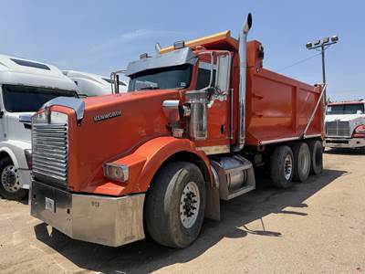 Kenworth T800 Tri Axle Dump Truck - Caterpillar 455HP, 8Ll Manual, 16' Dump